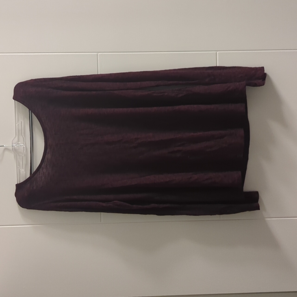 American Eagle Open Back Long Sleeved Shirt